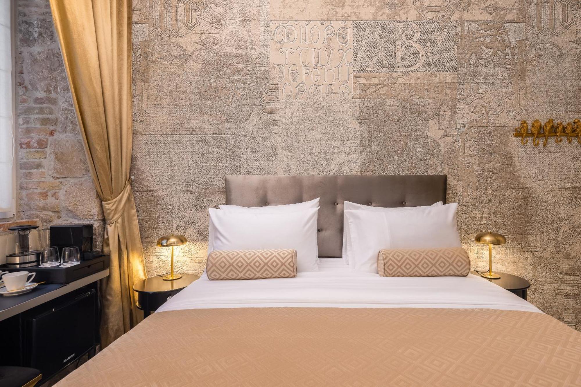 Design Anima Mundi Citycentre Right Next To Diocletian's Palace *